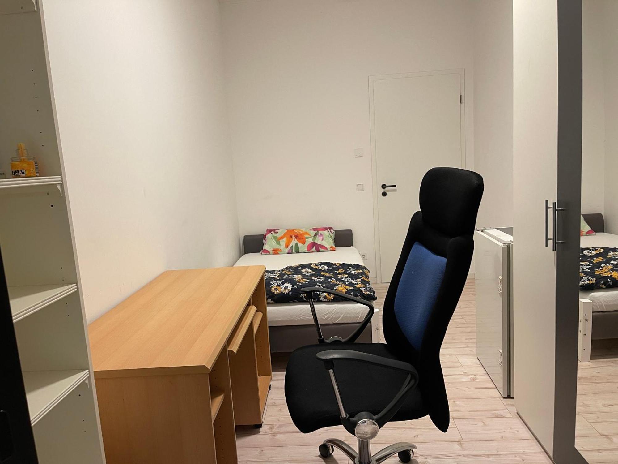 Confort-Room 2 Min To Kassel-Uni מראה חיצוני תמונה