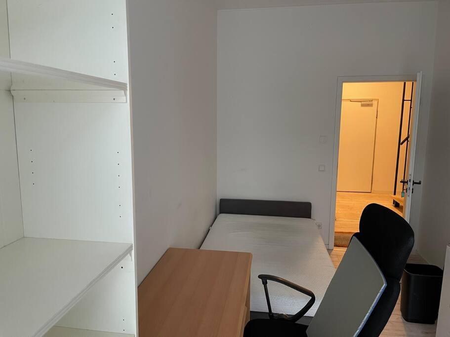 Confort-Room 2 Min To Kassel-Uni מראה חיצוני תמונה